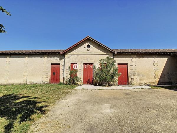 Domaine d’exception classé Monument Historique avec maison rénovée et vue sur Saint-Emilion, MONTAGNE