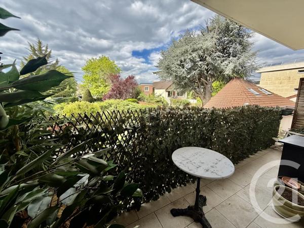 Appartement T3 à vendre  3 pièces - 63,62 m 2   MAISONS LAFFITTE  - 78