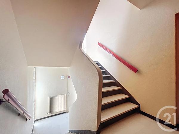 Appartement F3 à vendre  3 pièces - 59,85 m 2   MELUN  - 77