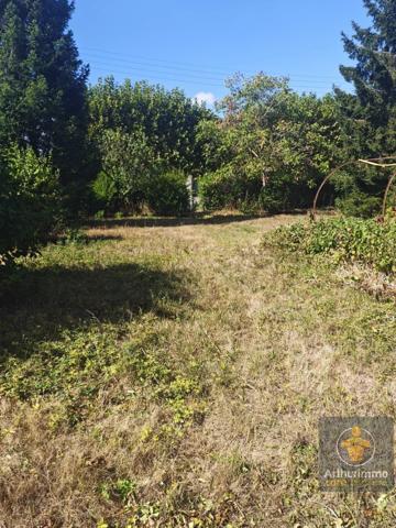 Vente                                                      Maison
                        
                     6 pièces                      189 m2                     à Chelles