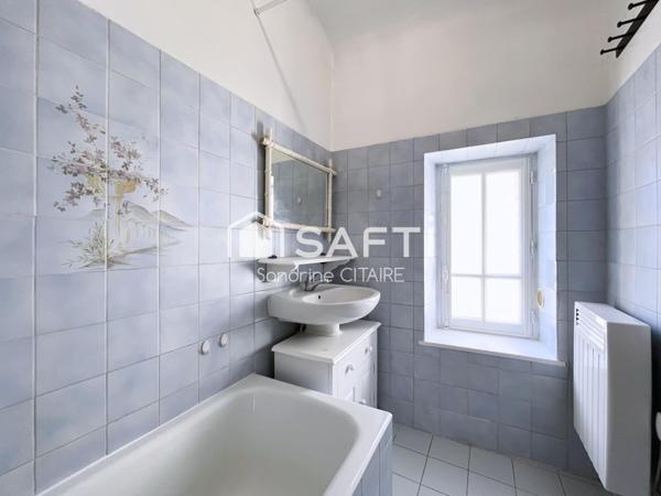 Maison de ville rénovée au cœur d’Épernon