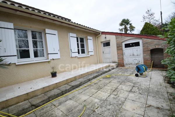 Maison de plain pied, 3 chambres, jardin, garage à TONNEINS (47)