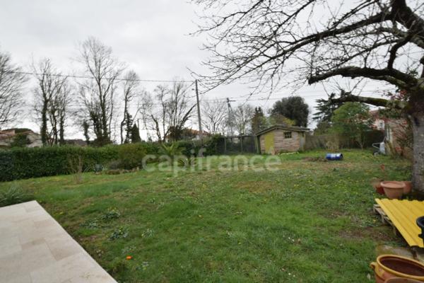 Maison de plain pied, 3 chambres, jardin, garage à TONNEINS (47)