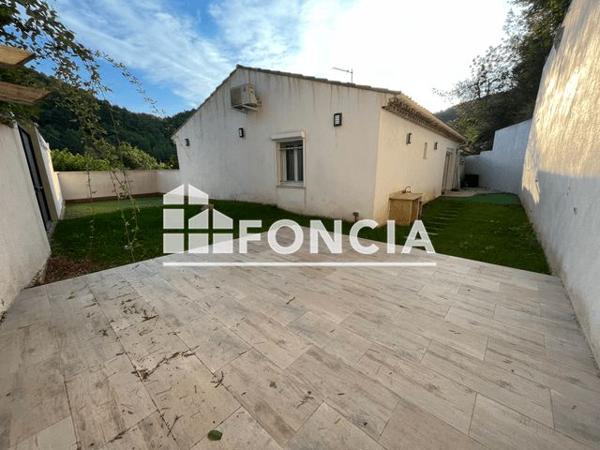 Location Appartement 3 pièces 98.8 m² - 12 RUE DES TROIS CHENES Sollies Toucas 83210