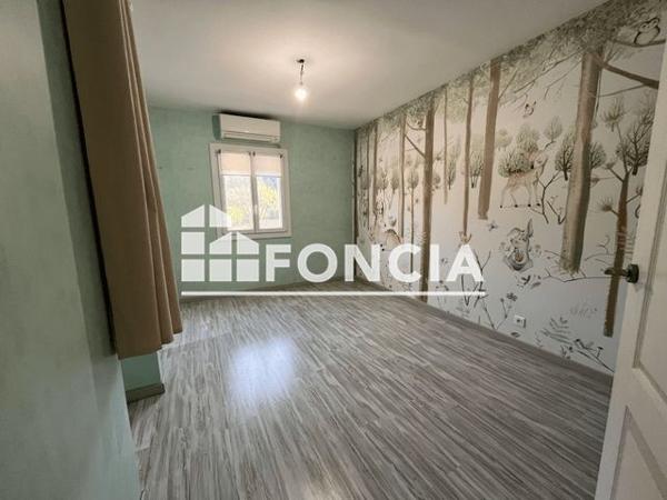 Location Appartement 3 pièces 98.8 m² - 12 RUE DES TROIS CHENES Sollies Toucas 83210