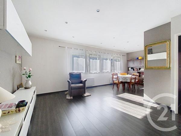 Maison à vendre  4 pièces - 65 m2 BOISSY ST LEGER - 94