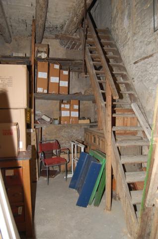 Local Commercial
         7 pièces
        - 320 m² Exclusivité 130 000 € *