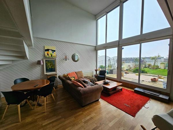 Appartement - Duplex de 110 m2- Terrasse- Jardin- Double garage-  4 pièce(s) 110 m2