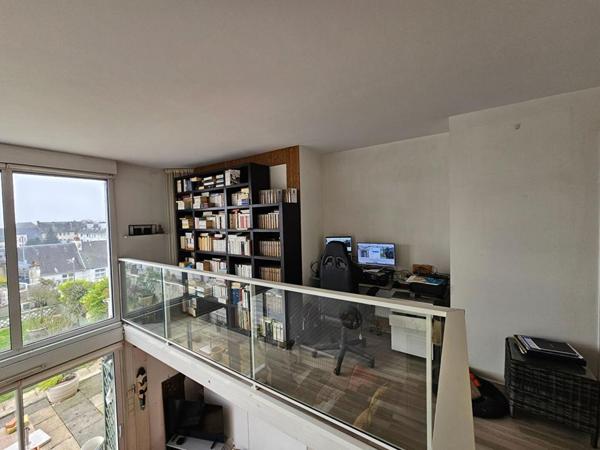 Appartement - Duplex de 110 m2- Terrasse- Jardin- Double garage-  4 pièce(s) 110 m2