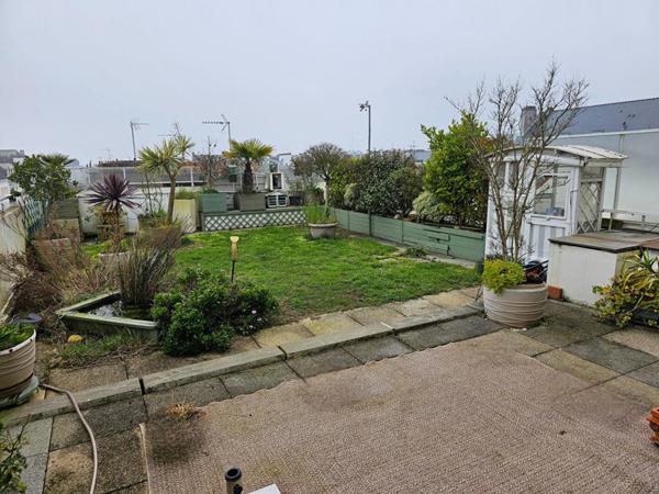 Appartement - Duplex de 110 m2- Terrasse- Jardin- Double garage-  4 pièce(s) 110 m2