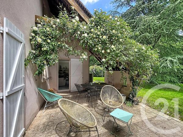 Maison à vendre  8 pièces - 179,85 m 2   RAMBOUILLET  - 78