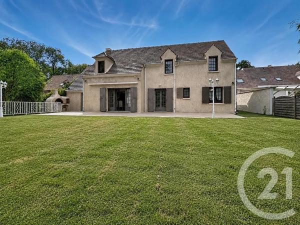 Maison à vendre  8 pièces - 179,85 m 2   RAMBOUILLET  - 78