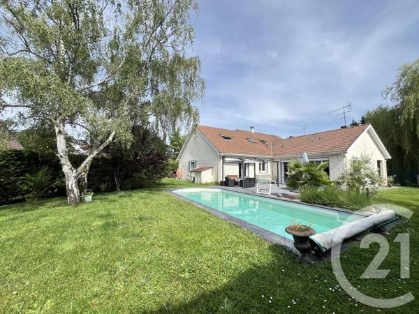 Maison à vendre  8 pièces - 179,85 m 2   RAMBOUILLET  - 78