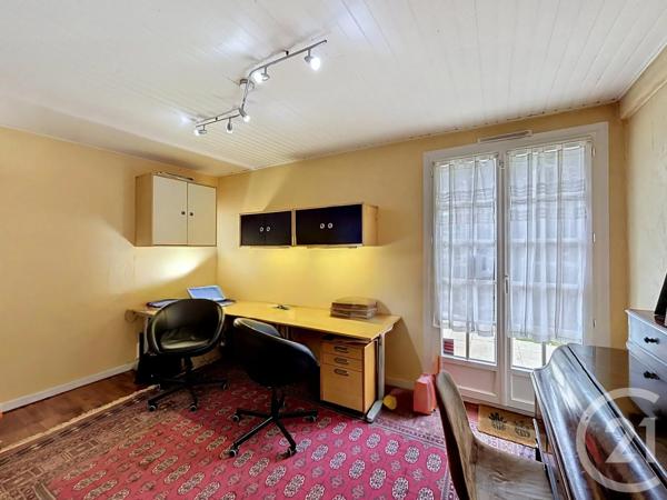 Maison à vendre  8 pièces - 179,85 m 2   RAMBOUILLET  - 78