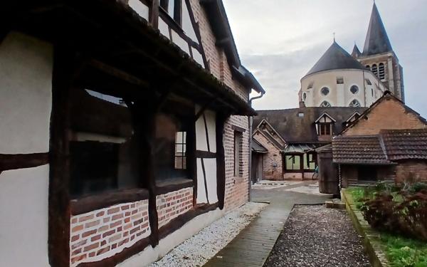 Maison à vendre    4 pièces •  Vouzon