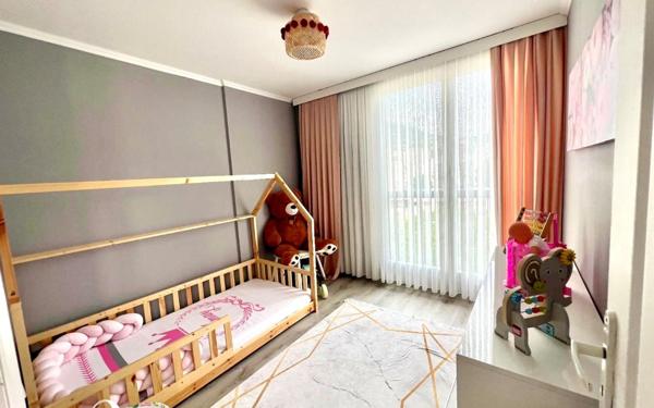 Appartement à vendre    4 pièces • 78,80 m2 Carros