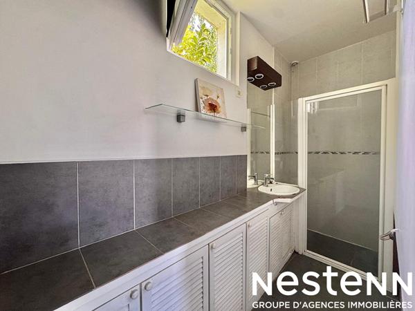 Maison divisée en deux appartements (103 m²) Quartier TREMBLAY