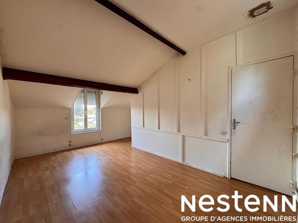 Maison divisée en deux appartements (103 m²) Quartier TREMBLAY