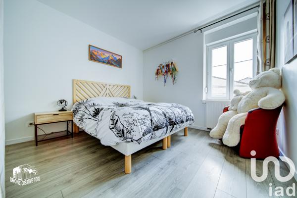 Appartement à vendre 3 pièces 64 m² Clouange