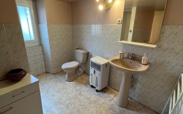 Maison à vendre    8 pièces •  Sébazac-Concourès