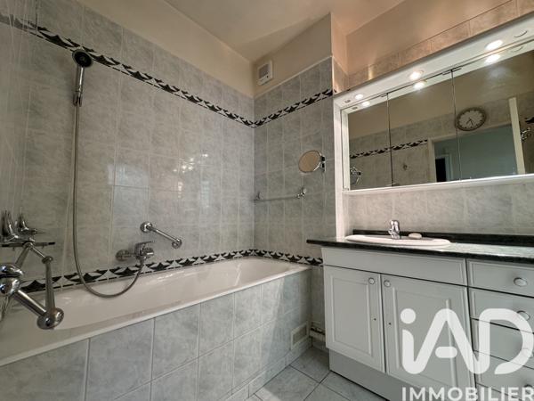 Appartement à vendre 5 pièces 106,15 m² Paris 15