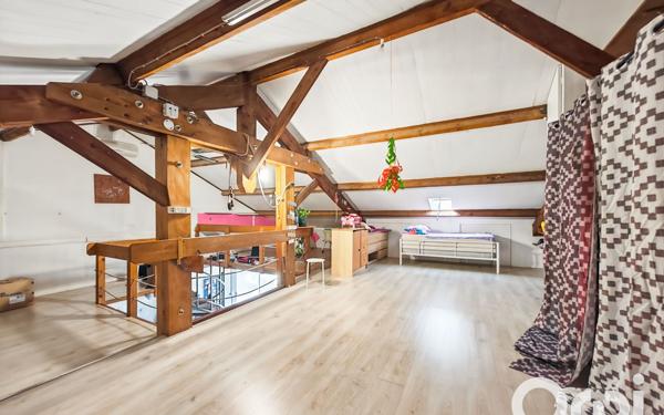 Maison à vendre    4 pièces • 191 m2 Bollène