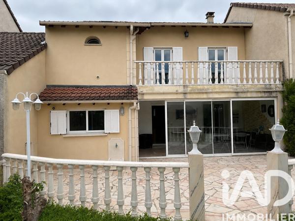 Maison à vendre 7 pièces 137,9 m² Cormeilles-en-Parisis