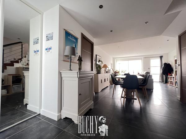 Maison 4 pièce(s) 3 chambre(s) 110 m²