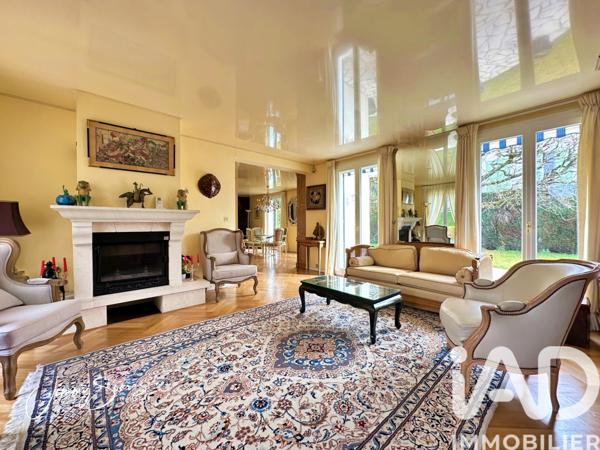 Maison à vendre 6 pièces 170 m² Pontault-Combault