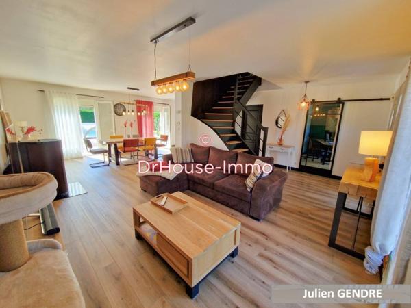 Maison à vendre 6 pièces de 154 m²