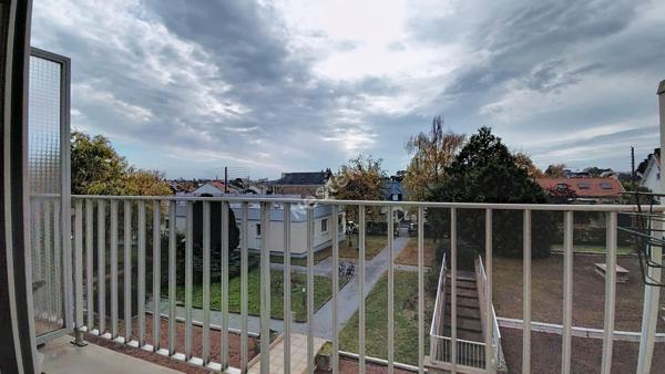 EXCLUSIVITÉ NANTES - LONGCHAMP / Appartement 3 pièces 2 chambres, balcon exposé SUD, ascenseur, parking en sous-sol et cave