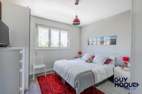 Maison à vendre à COMBS LA VILLE - 5 pièces, 3 chambres et 2 bureaux