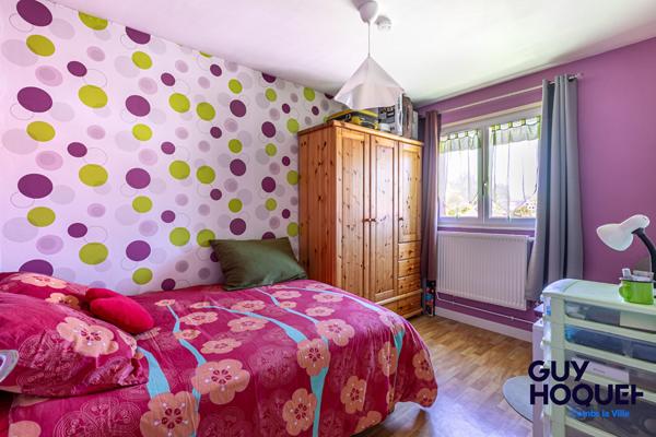 Maison à vendre à COMBS LA VILLE - 5 pièces, 3 chambres et 2 bureaux