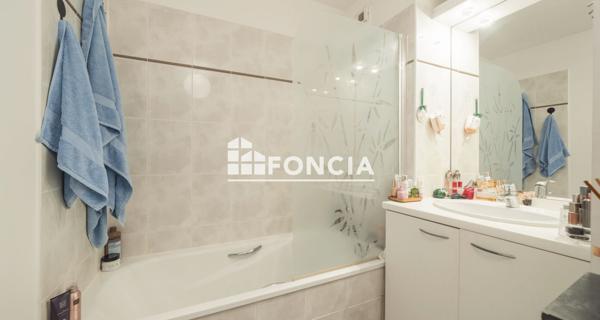À vendre Appartement 2 pièces 46 m² - Juvignac 34990