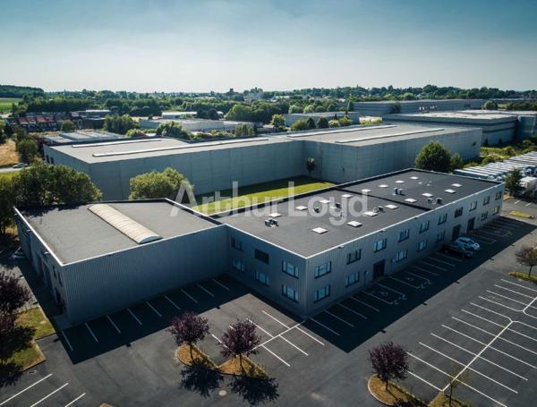 Bureaux à louer à Roncq dans parc sécurisé avec accès rapide aux axes