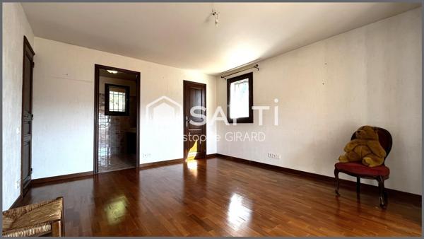 Villa de 195 m² sur Parc Paysager de 8016 m²