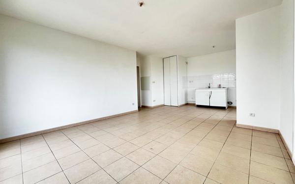 Appartement à vendre    3 pièces • 63 m2 Miramas