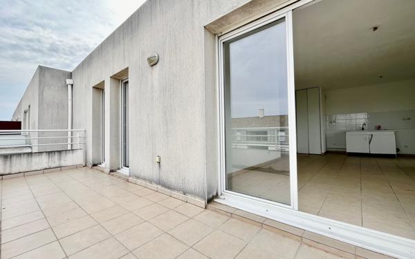 Appartement à vendre    3 pièces • 63 m2 Miramas