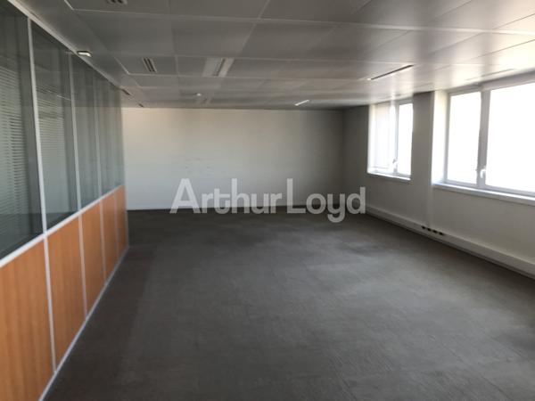 Bureaux à louer en centre d'affaires - Liévin