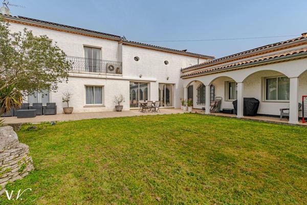 GRANDE VILLA FAMILIALE - MERIGNAC