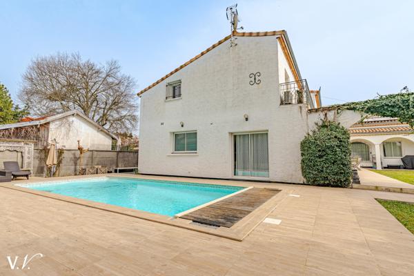 GRANDE VILLA FAMILIALE - MERIGNAC