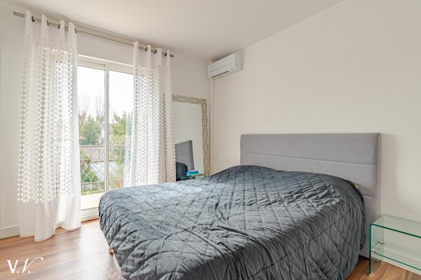 GRANDE VILLA FAMILIALE - MERIGNAC