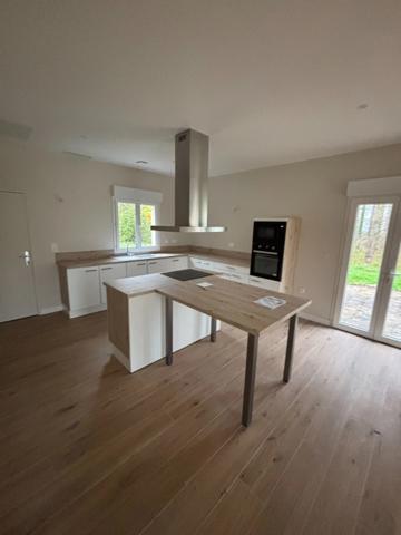 Maison à vendre 5 pièces FLEAC (16)