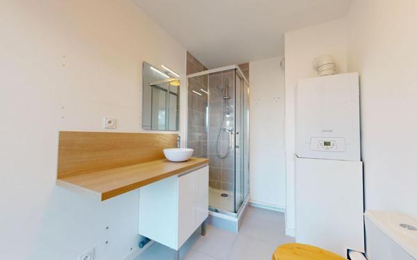 Appartement à vendre    2 pièces • 44,30 m2 Montfermeil