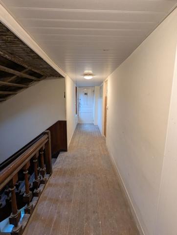 Huelgoat : situation exceptionnelle et fort potentiel pour cet immeuble de 11 lots d'habitation + cave