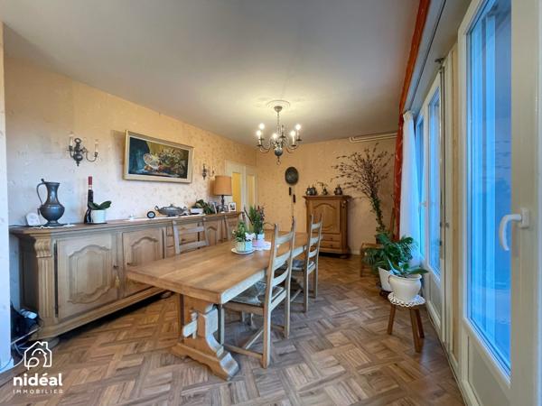 Appartement 103m², 3 chambres avec garage en sous sol