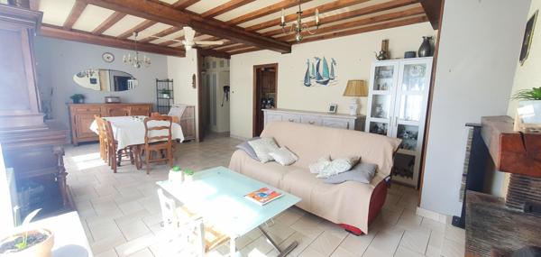 Immeuble de rapport à fort potentiel à proximité immédiate de la plage