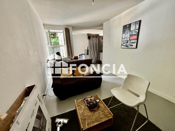 À vendre Studio 33.25 m² - Poitiers 86000