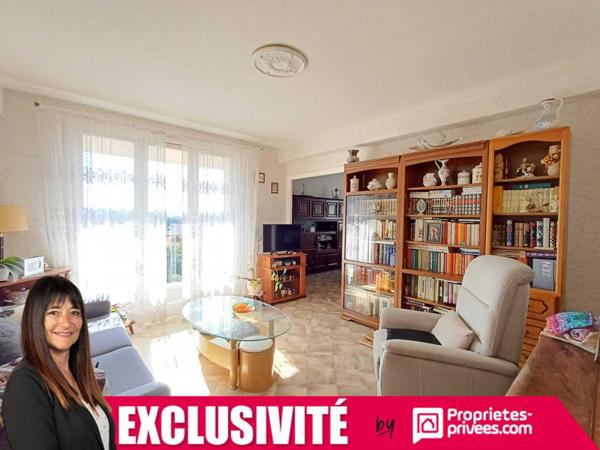 Roanne centre T5 avec balcon, vue dégagée et stationnement