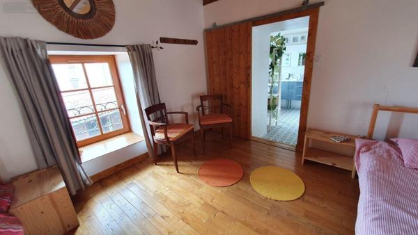 Maison à vendre à Le Vernet-Chaméane dans le Puy-de-Dôme (63580), ref : 2025-33-2025023